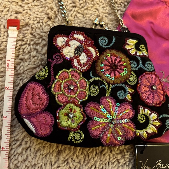 Vera Bradley beaded clutch bag w satin cover bag - Picture 2 of 6